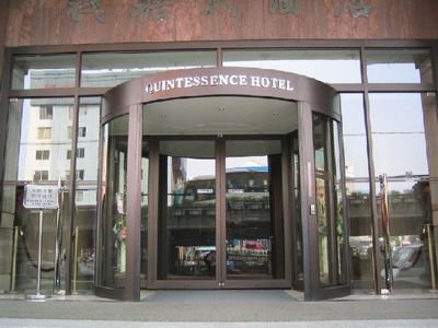 兩翼豪華自動旋轉門超大通行空間